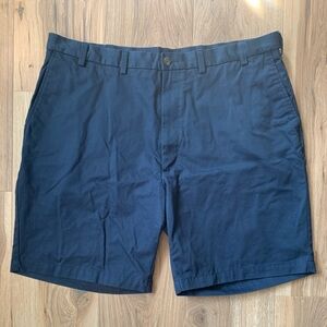Roundtree & Yorke Navy Blue Casual Shorts  Size 44